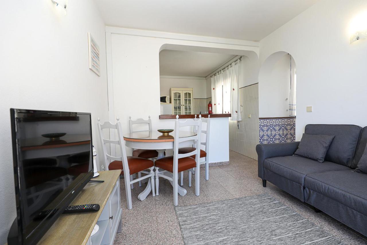 בודנס Akisol Apartments In Burgau מראה חיצוני תמונה