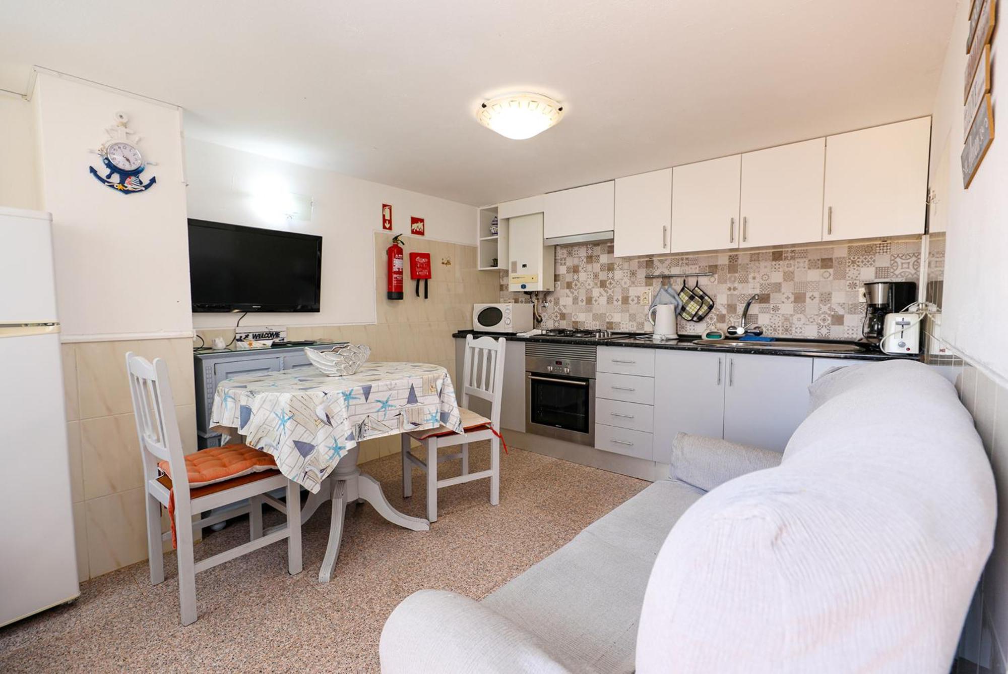 בודנס Akisol Apartments In Burgau מראה חיצוני תמונה